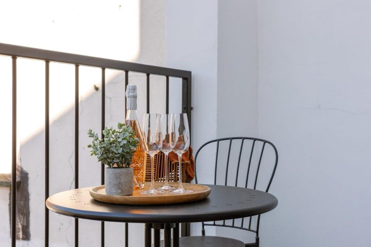 Huswell - Industrial Apartment With Terrace In אנטוורפן מראה חיצוני תמונה